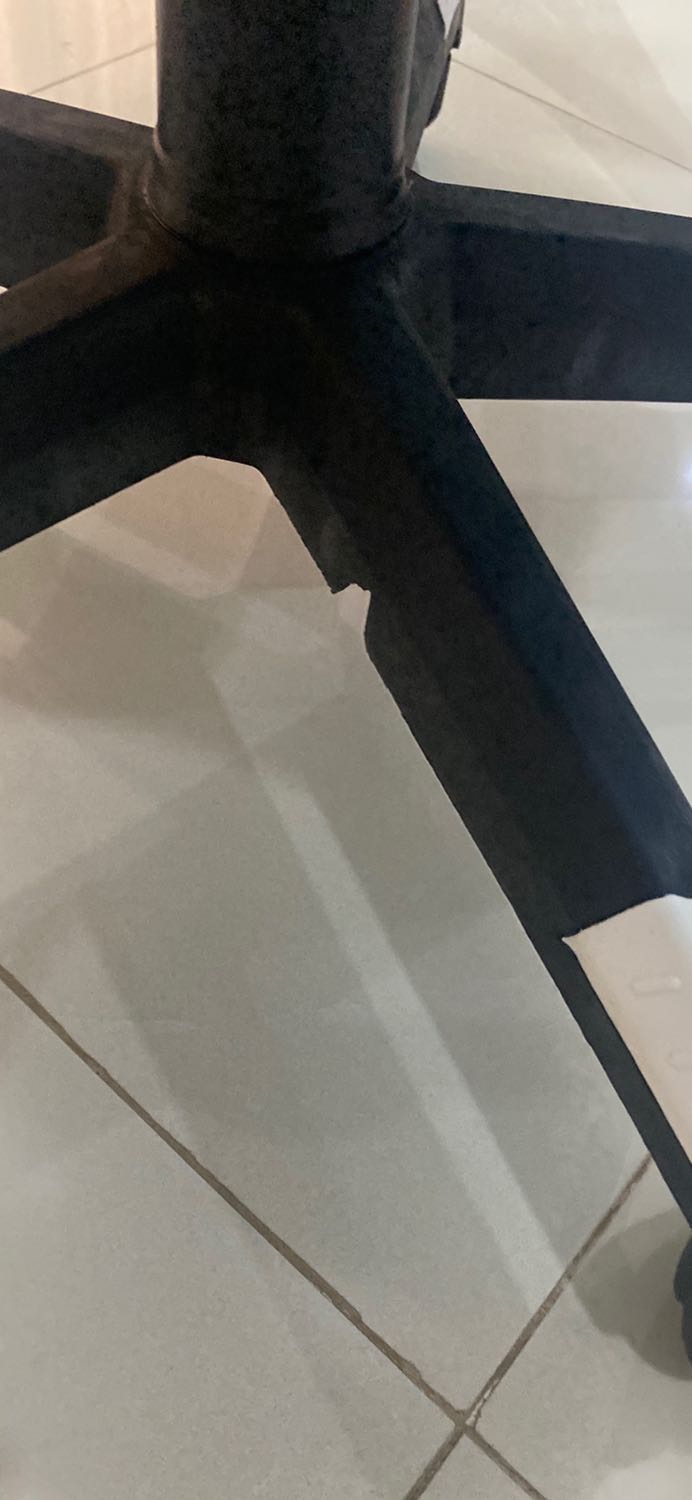 Sản phẩm nhập kho quá lâu nên ko còn đc như shop đóng gói hay sao mà bị bể 1 miếng và nhựa thì ko đẹp Sản phẩm nhập kho quá lâu nên ko còn đc như shop đóng gói hay sao mà bị bể 1 miếng và nhựa thì ko đẹp