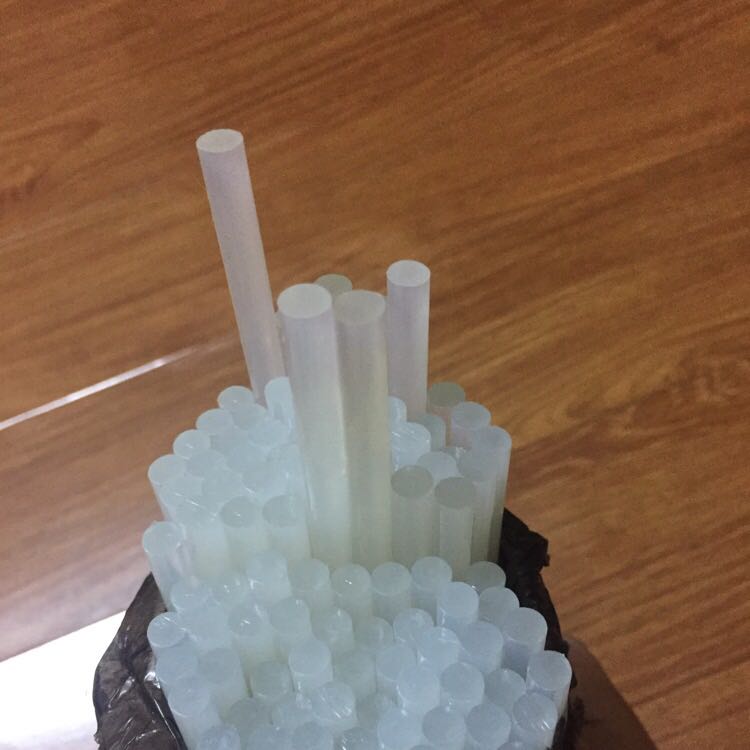 Hàng giao nhanh hơn so với lịch hẹn, chưa dùng nhưng thấy keo nến dài chắc phải hơn 30cm chứ k phải 24cm 🤣🤣