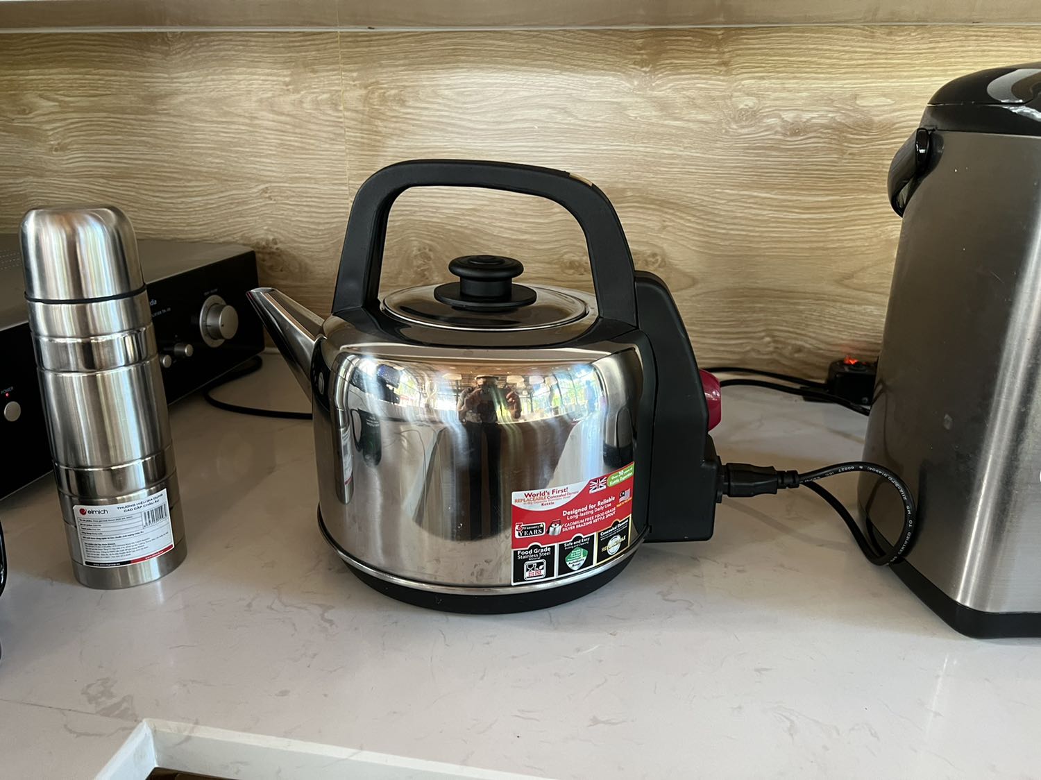 Sản phẩm tốt, mẫu mã đẹp, khá là hài lòng về sp.