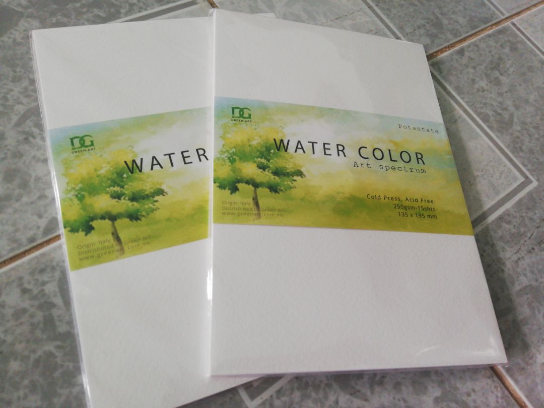 Mới đặt hôm qua, hôm nay có, giao hàng nhanh khủng khiếp.
Chất giấy khá ổn, chất rất tốt so với giá thành.