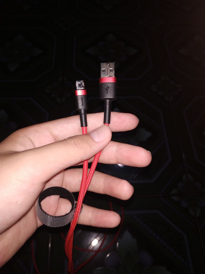 sản phẩm giống mô tả, giao hàng nhanh, chất lượng chưa rõ đang trong quá trình dùng thử