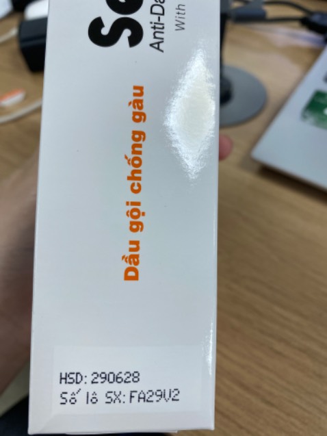 Mười điểm tiki. Giao nhanh, date 2028. Giá cũng ngang sàn S vs sàn L. Lại còn được tặng quà giá đỡ đt Mười điểm tiki. Giao nhanh, date 2028. Giá cũng ngang sàn S vs sàn L. Lại còn được tặng quà giá đỡ đt