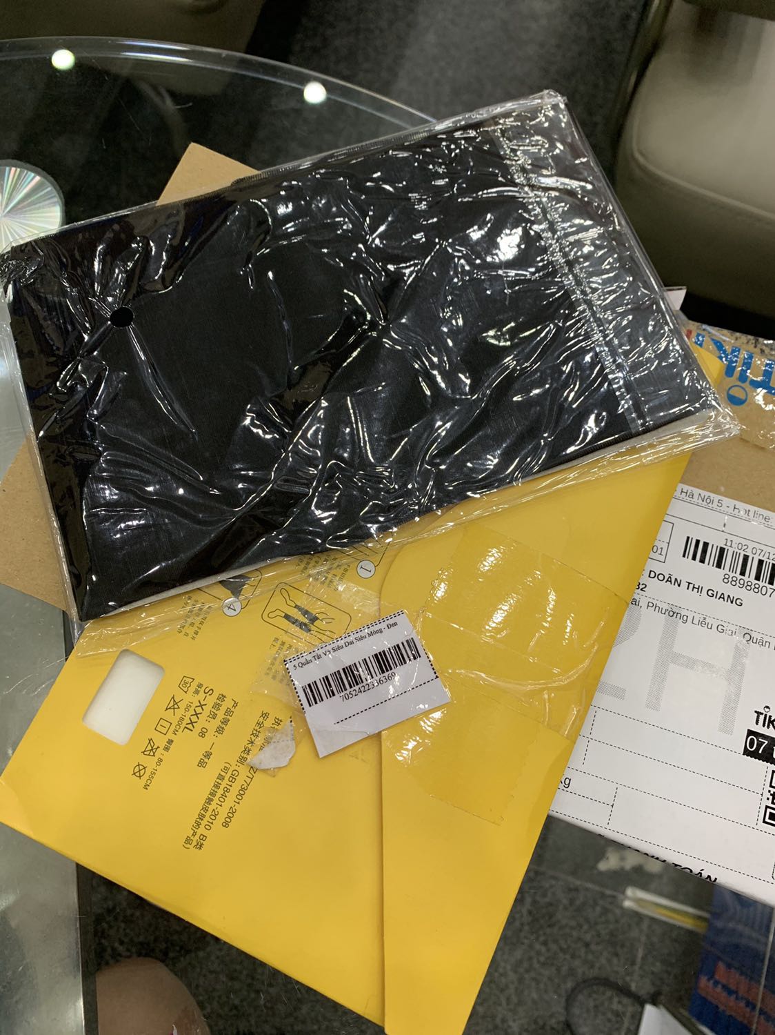 Tiêu đề là 5 quần tất, nhưng shop chỉ giao có 1. Đã phản ánh lên Tiki và chờ phản hồi