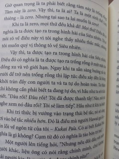 Sách nói về phương pháp thực hành Ho'oponopono giúp ta thực hành tiến trình giải thoát bản thân triệt để khỏi quá khứ. Nhận biết Ta là ai, từ đó đạt đến cuộc sống viên mãn. Thanh tẩy là công cụ tuyệt vời mà siêu nhiên ban tặng, ai đang cầm trong tay quyển sách này và thực hành thanh tẩy miệt mài như hướng dẫn sẽ trở thành thượng để của vũ trụ bên trong chinha mình
