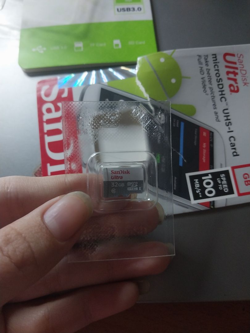 sản phẩm tốt, *** ok, đóng gói cẩn thận, giao nhanh quá chưa kịp ngủ dậy mà hàng tới rồi. nhiều gb quá giờ k biết làm gì cho hết=)))