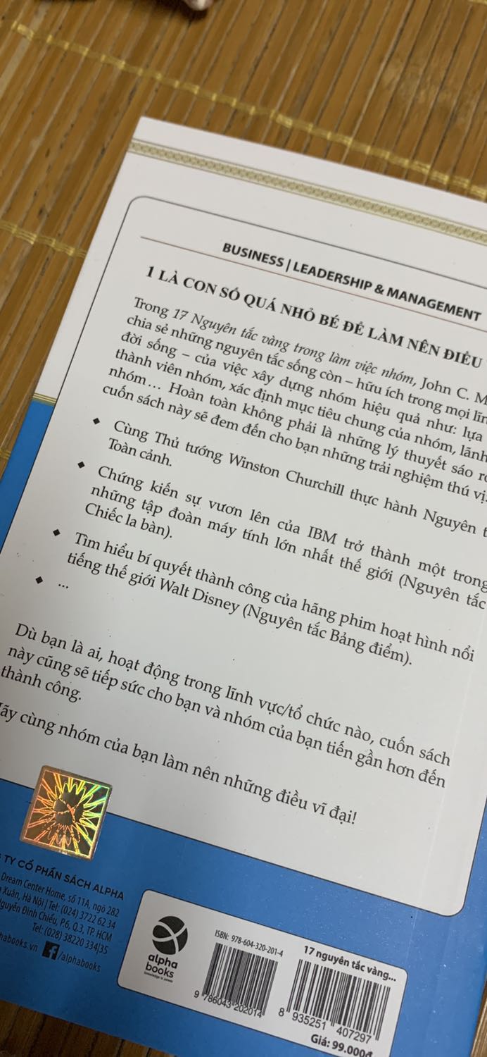 Sách đẹp, nguyên seal. Shop giao hàng hơi lâu và không có mục để xem kiểm tra tiến trình giao hàng nên khá bất tiện