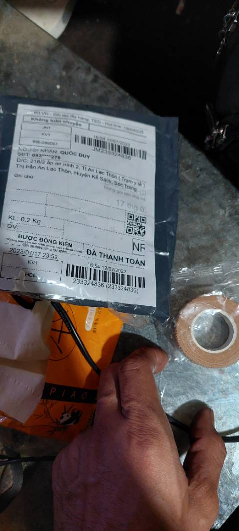 Nói là bộ 2 cuộn mà giao có 1 cuộn. Shop làm ăn chán thế