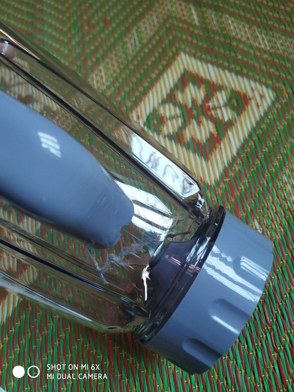 Sản phẩm giao tới mình đã bị vỡ cối xay. Mong nhận được phản hồi của shop để đổi trả hàng cho mình ạ. Xin cám ơn!

Mình đã nhận được đổi trả từ Tiki và hài lòng.