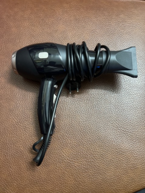 Máy sấy tương đối xịn sò, mà lại rẻ hơn mua trên Web chính hãng Elmich, cũng như trên ***, mà lại giao hàng rất nhanh, Tks Tiki