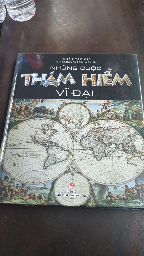 sách hay.trình bày đẹp.noi dung don giản dễ hiểu.là cuốn sách nên mua de bik them nh kiến thức mới