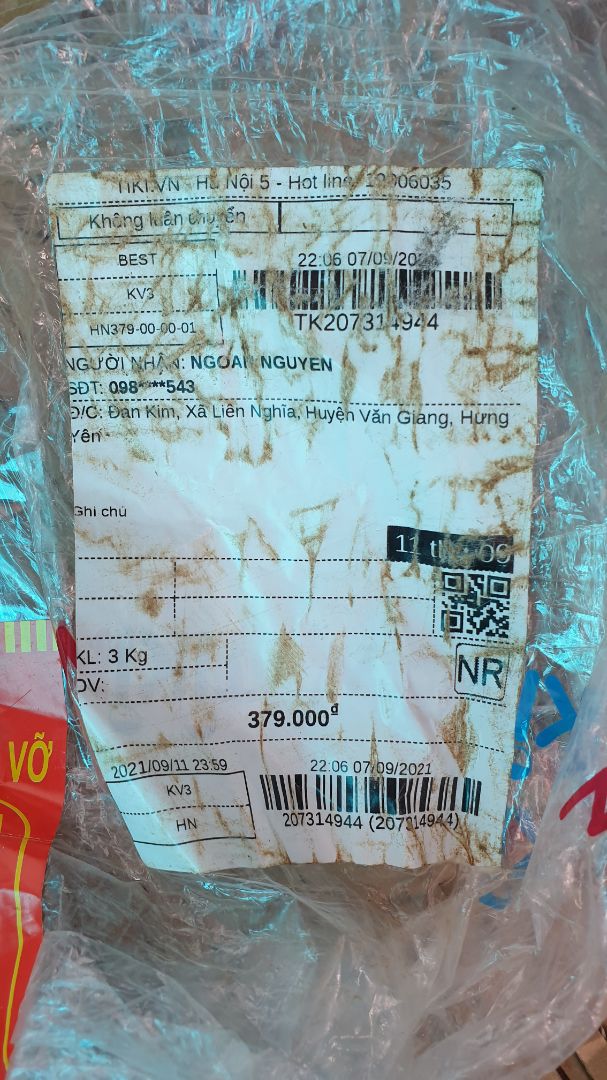 Mua bộ 4 hộp thì 2 hộp vỡ nắp. Nhắn tin báo shop thì ko trả lời, gọi ko được. Thất vọng!