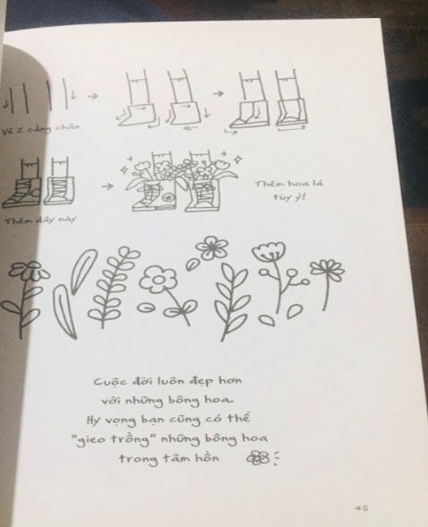 Sách dành cho ai thích tô vẽ và ít chữ. Sách dễ thương. Thông điệp đơn giản, tích cực trong cuộc sống. Hình vẽ cũng dễ thương. Giấy tốt. Tiki giao hàng nhanh, cẩn thận.