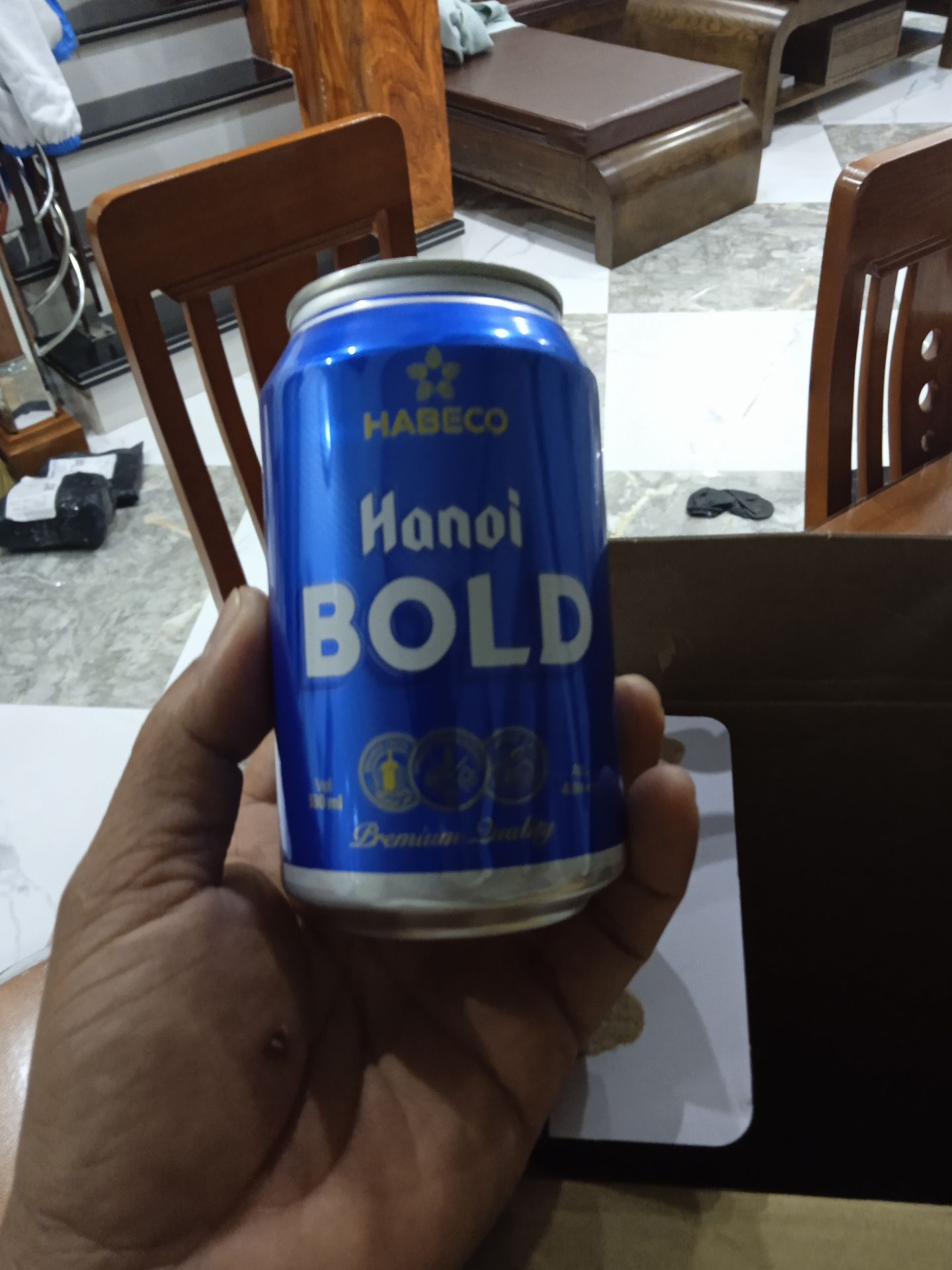 Bia uống rất ngon, mua được hôm sale nên rẻ. Sẽ mua ủng hộ hàng Việt Nam