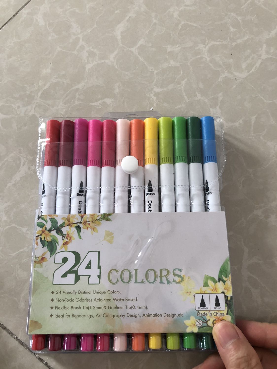 Viết đẹp quá, màu sắc sặc sỡ, 2 đầu lớn nhỏ, đều màu ❤️❤️❤️