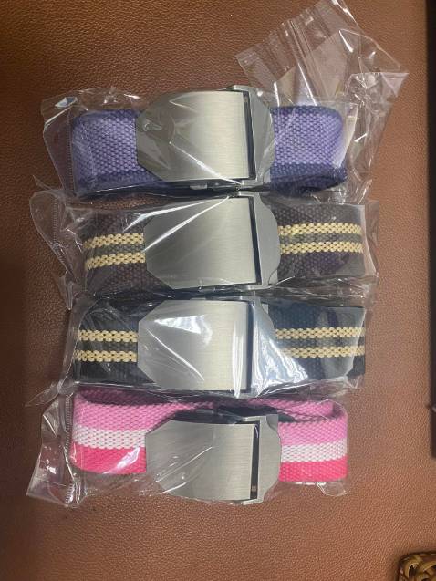 hàng giao không đúng mẫu đặt