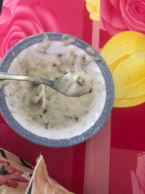 nghe mấy mẹ bảo xay nhuyễn lắm, sao tôi xay nó lợn cợn vậy, dù đã xay ở chế độ mạnh và lâu, mà ko thấy phiếu bảo hành. không biết đây có phải sản phẩm chính hãng không? mà thấy hơi thất vọng