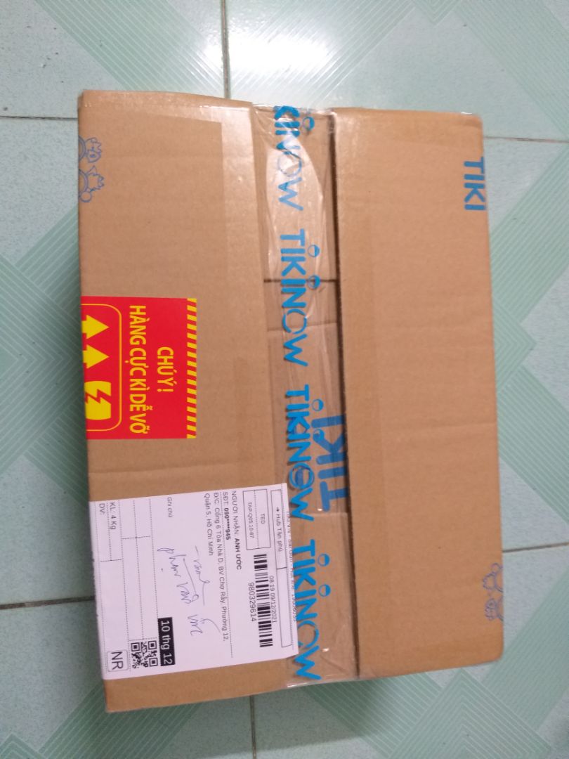 Giao hàng nhanh chóng. Đóng gói cẩn thận. Giá đang khuyến mãi nên rẽ hơn nhiều.