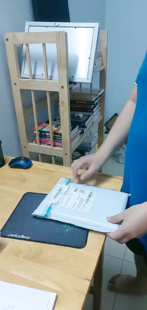 Giao nhanh sách giáo đúng hạn bìa ko bị xướt