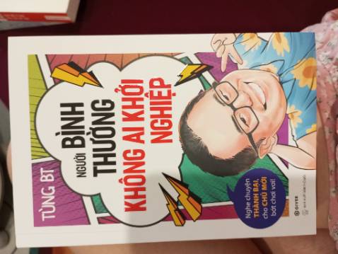 Chưa đọc nữa nhưng chắc chắn hay rồi vì mình theo dõi anh Tùng cũng thời gian. Mong sẽ tiếp thu được nhiều thứ bổ ích và kinh nghiệm từ anh. Bầu lớn nên không thể đi gặp anh kí sách rồi 🥹