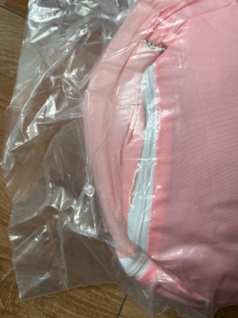 Gối chất lượng tốt, êm mát. Hàng chính hãng. Sẽ mua lại.
Tiki giao hàng nhanh. Ok