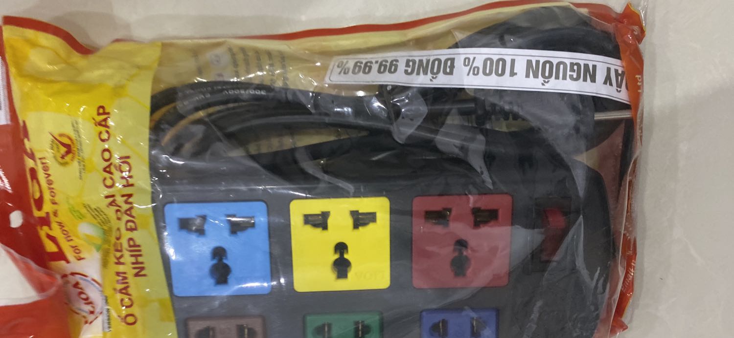 Sản phẩm chính hãng, shop giao hàng nhanh. Shipper thân thiện!