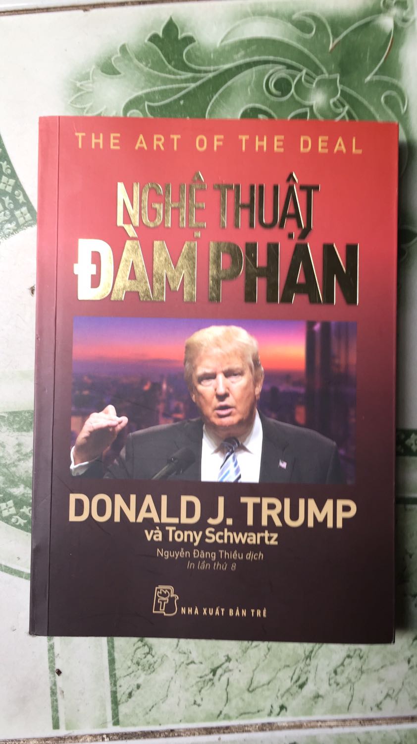 Một quyển sách hay. Đọc xong thấy tự tin trong cách nói chuyện thường ngày hơn hẳn. Có nhiều tình tiết được thêm hơi quá so với thực tế trong chương 1 nhưng nhìn chung đây là quyển sách hay cho ai thiếu tự tin trong công việc và cuộc sống.