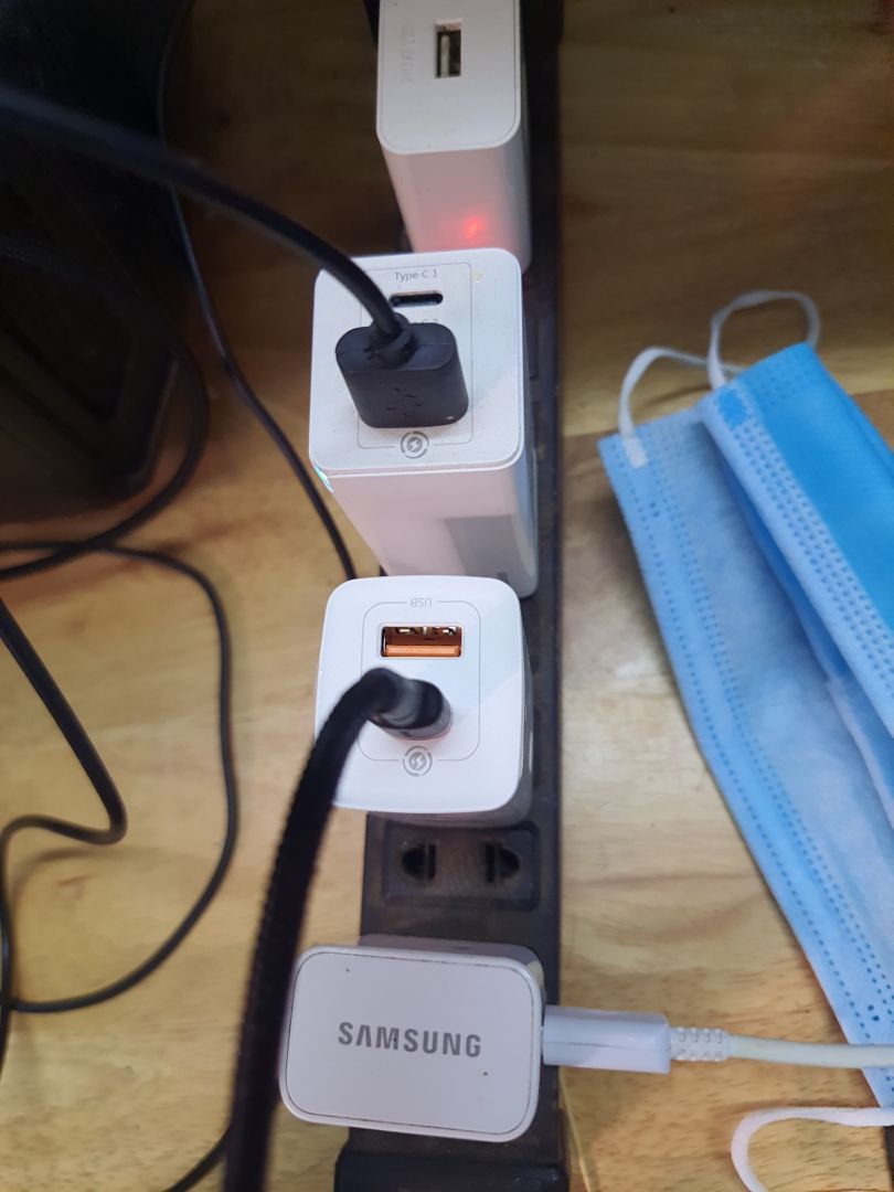 nhỏ, gọn, công suất cao, giá cả chấp nhận được