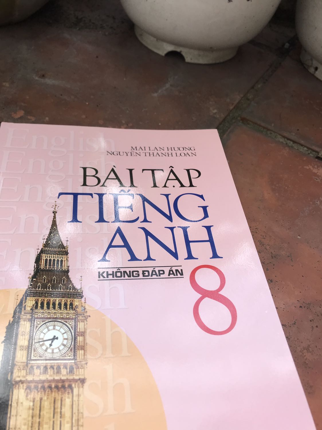 Sách đẹp giá rẻ hơn trên bìa nữa giao hàng rất nhanh trong 2 tiếng thôi