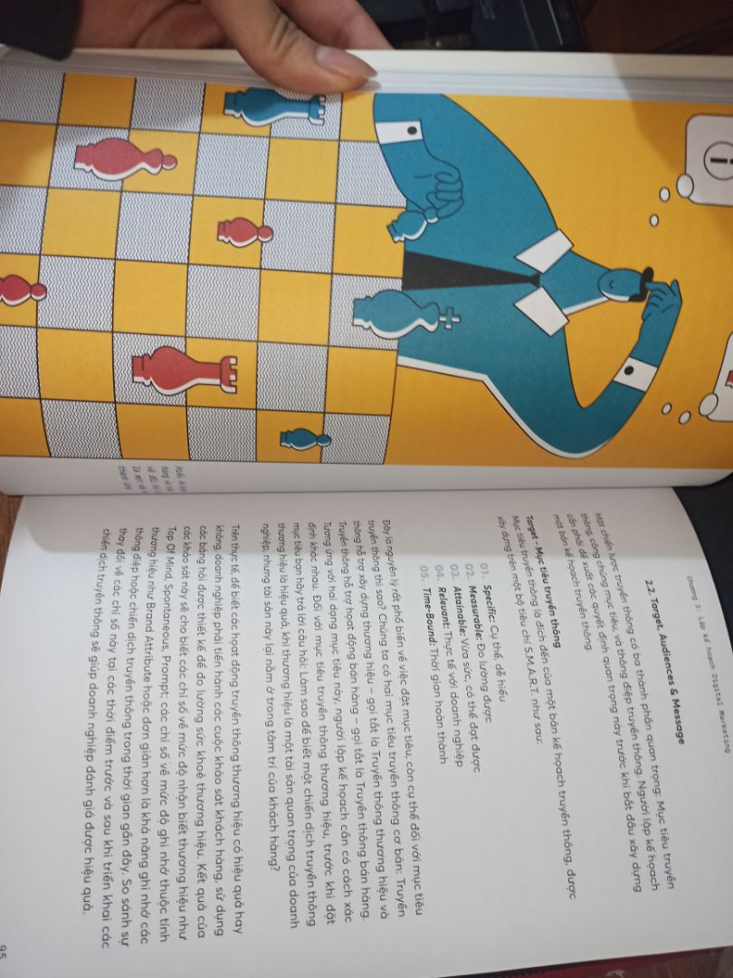 Sách của Rio Book thì chất lượng rồi , cả về nội dung lẫn hình hình ảnh. Giấy xịn, màu in ấn đẹp. Nội dung thì mình sẽ đọc và review sau. Sách có bọc nilon, đến tay mình an toàn và không móp và trầy sách. Nhưng mà mình hy vọng tiki sẽ bọc sách thêm một lớp xốp cho cho cuốn sách có những chuyến du hành xa chẳng hạn. Cảm ơn tiki và shiper đã giao sách an toàn đến mình