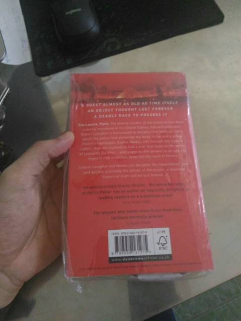 Sách còn mới nằm trong bao kiến, chất lượng tuyệt vời. Mình mua lúc sale 61%. Cảm nhận của mình là xứng đáng với giá tiền, nội dung thì không cần bàn cãi nữa rồi. Mình mua được ship từ tiki SG, k biết các bạn khác mua được giao từ đầu thấy phản hồi chất lượng k tốt.