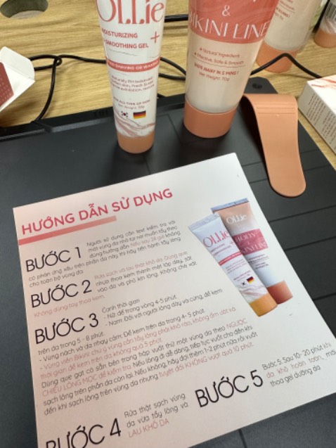 Đóng gói cẩn thận đẹp. Sản phẩm đúng như mô tả tẩy rất sạch. Thấy nhiều feedback kh tốt chắc là do chưa làm đúng hướng dẫn sử dụng. Mùi thơm