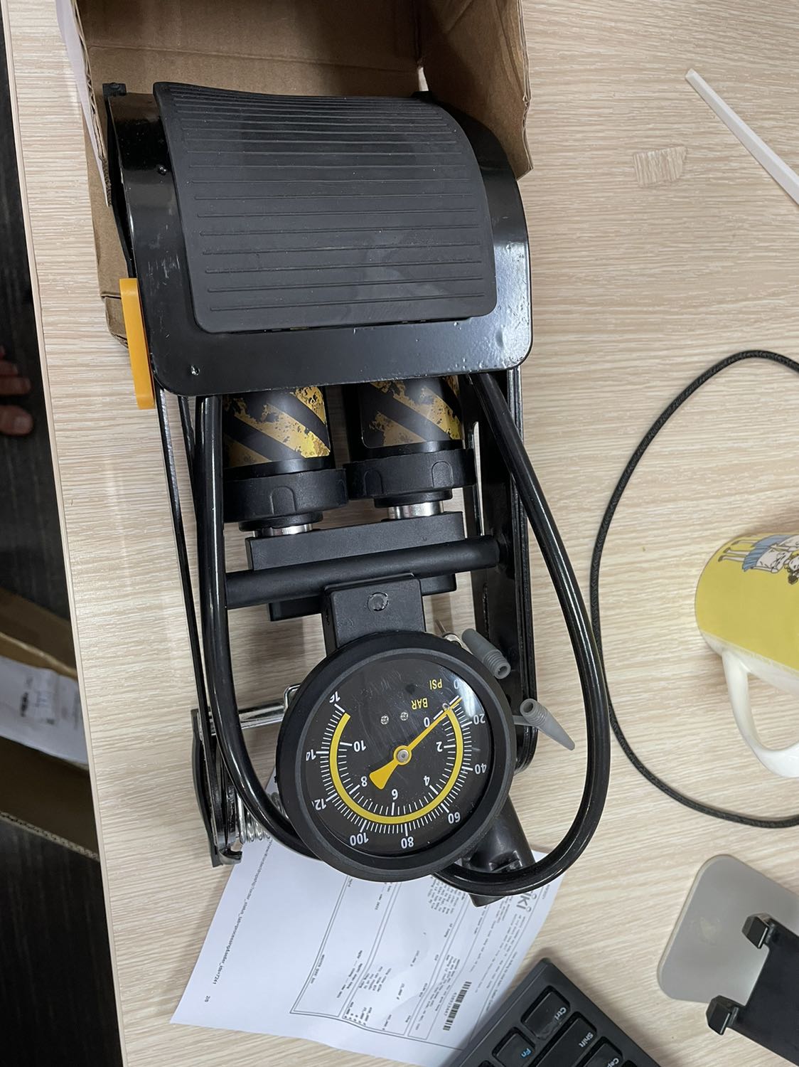 Hàng giao đẹp , đóng gói cần thận, chất lượng và phụ kiện chưa kiểm tra do đang giờ làm nên sẽ đánh giá sau. Nhìn chung tạm ổn trong tầm giá Hàng giao đẹp , đóng gói cần thận, chất lượng và phụ kiện chưa kiểm tra do đang giờ làm nên sẽ đánh giá sau. Nhìn chung tạm ổn trong tầm giá