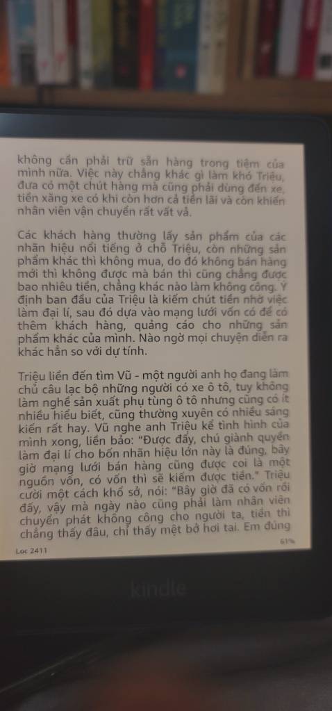 Quá ưng luôn. 
Nỗi đau khổ khi bị mất con kindle ppw4 đã mau chóng bay vèo khi nhận được em ppw5. 
Màn hình màu ấm rất tuyệt vời, máy màu denim cũng rất đẹp và sang. 
Shop gửi tặng cái ốp da màu Denim nữa, đỉnh  ghê. Cám ơn shop tinh tế Quá ưng luôn. 
Nỗi đau khổ khi bị mất con kindle ppw4 đã mau chóng bay vèo khi nhận được em ppw5. 
Màn hình màu ấm rất tuyệt vời, máy màu denim cũng rất đẹp và sang. 
Shop gửi tặng cái ốp da màu Denim nữa, đỉnh  ghê. Cám ơn shop tinh tế