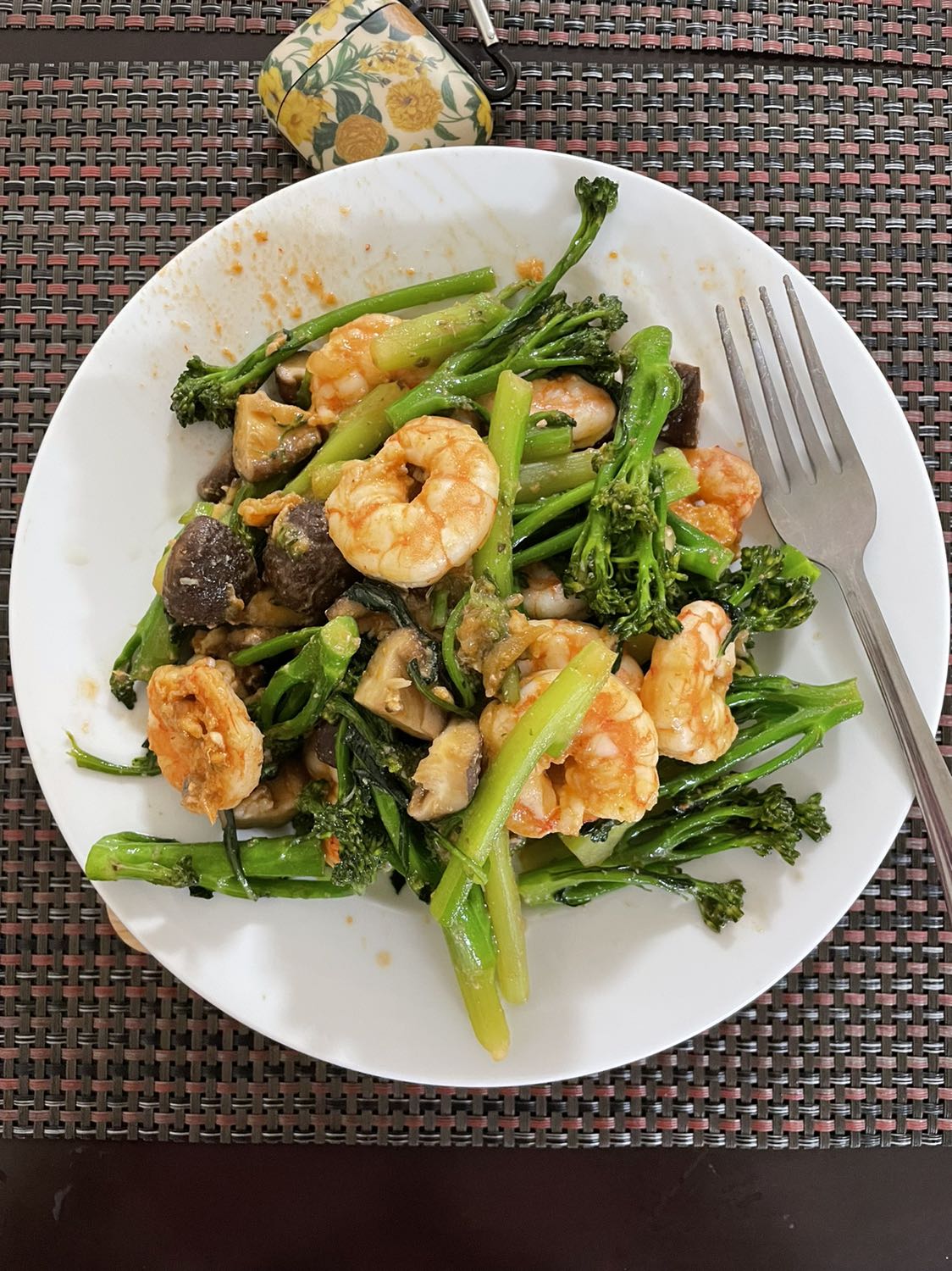 Dầu chất lượng, thơm, hợp làm các món áp chảo, xào nấu hàng ngày cũng tốt cho sức khoẻ