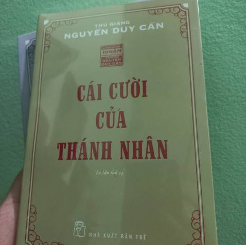 Sách bác Cần đọc rất hay ạ. Mình mua hẳn 1 bộ của bác để đọc dần luôn, rất hay và thấm thía. Mua trên Tiki , các bạn có thể yên tâm về chất lượng nhé. Ưng lắm
