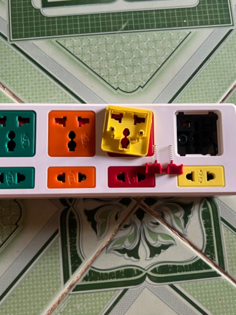 Mới nhận hàng mở ra thì thấy như vậy! Mong được phản hồi và đổi trả!