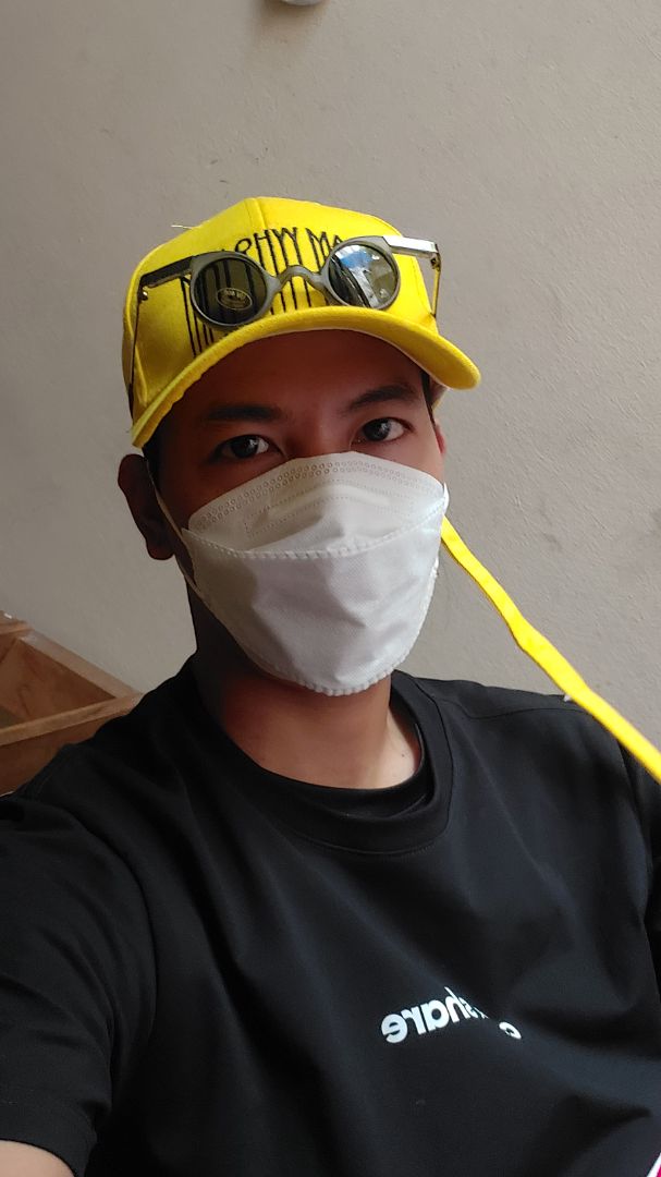 Kính truất
mình mua hẳn 4 cái luôn nhé