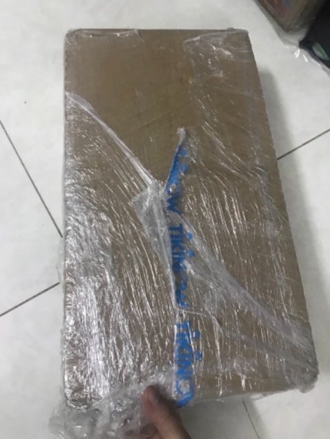 Đã nhận sữa, hy vọng ngon, mua lúc sale được giá tốt tích cho gái dùng dần. Bị rách 1 tú nhưng không ảnh hưởng đến chất lượng sữa Đã nhận sữa, hy vọng ngon, mua lúc sale được giá tốt tích cho gái dùng dần. Bị rách 1 tú nhưng không ảnh hưởng đến chất lượng sữa