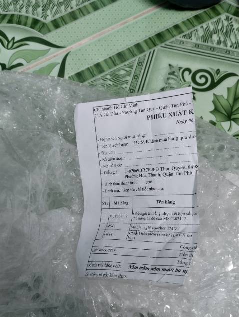 Sp như mô tả. Nhưng âm thanh hơi nhỏ. Để thgian xem bền K. Thảm có hơi trơn. Không bám sàn bé chơi nên có người quan sát rất dễ trượt.