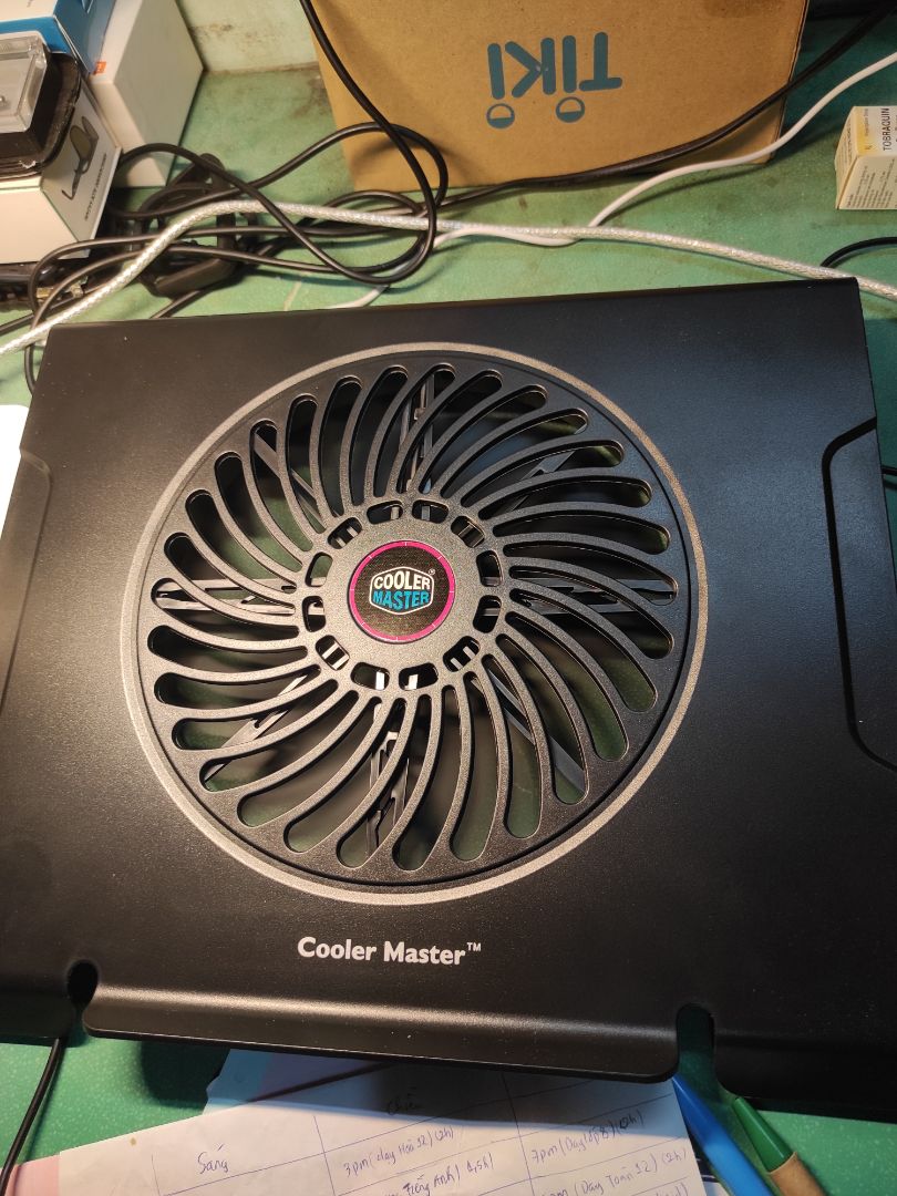 sản phẩm oke, giao hàng nhanh, quạt quay có gió cũng khá mát, đầu thay thế lỗ usb tản nhiệt khá thích.