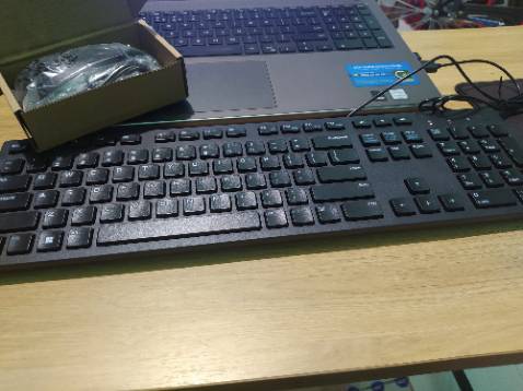 Hàng chất lượng tốt, chuột nhạy, bàn phím nhận tín hiệu nhanh. Đóng gói chắc chắn, chống sốc tốt, tuy nhiên giao hàng chưa thân thiện.