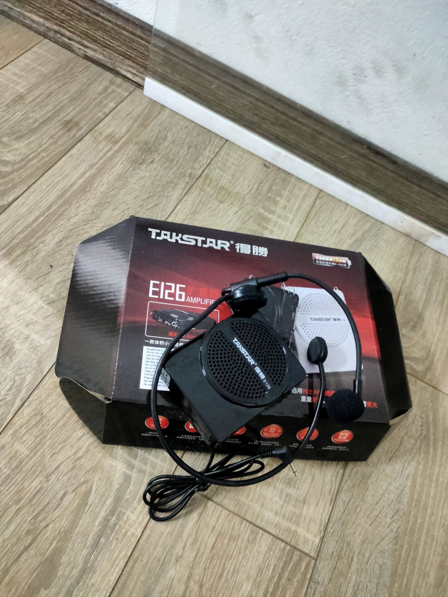 mk rất hài lòng với chất lượng sản phẩm, shop giao hàng lại nhanh nữa. cho shop 5 sao