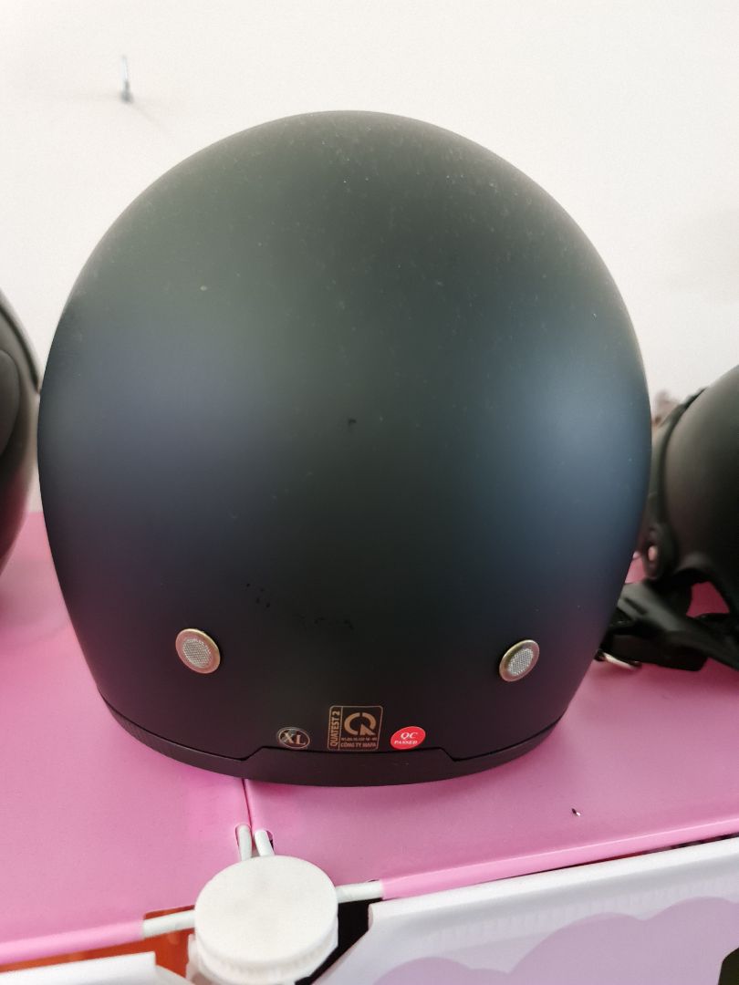 Sản phẩm đúng như mô tả. Tuy mình chọn size lớn nhất nhưng thấy vẫn hơi chật và nhỏ so với đầu mình. Các bạn chú ý chọn size trước khi mua nhé!