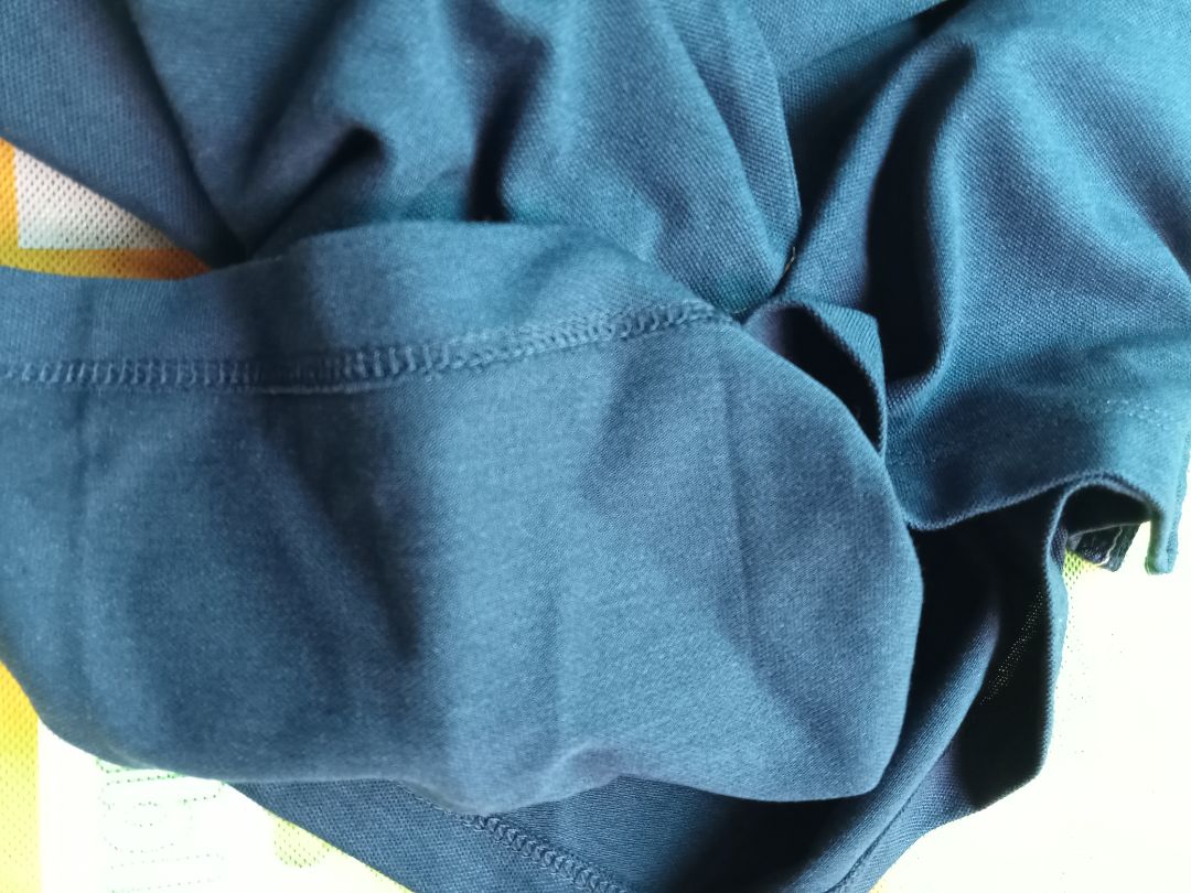 Áo rất đẹp, chất vải cotton mềm mát cực kì. kiểu đơn giản nhưng mặc lên rất tôn dáng
Rất hài lòng
giao hàng khá nhanh