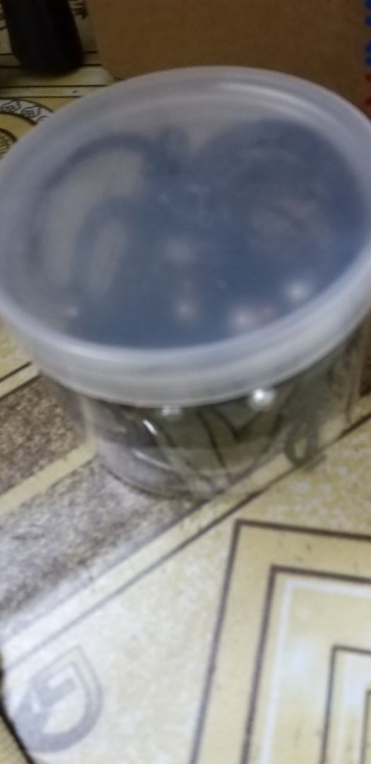 giao đủ số nhưng hơi mùi dầu, giá rẻ