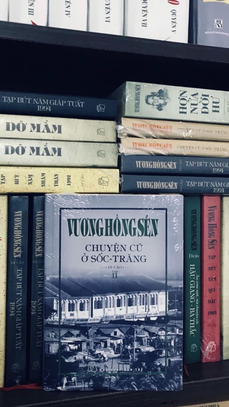 Giá thành rẻ. Đây là phần 2 cuốn di cảo của cụ Vương Hồng Sển. Cụ viết rất hay!