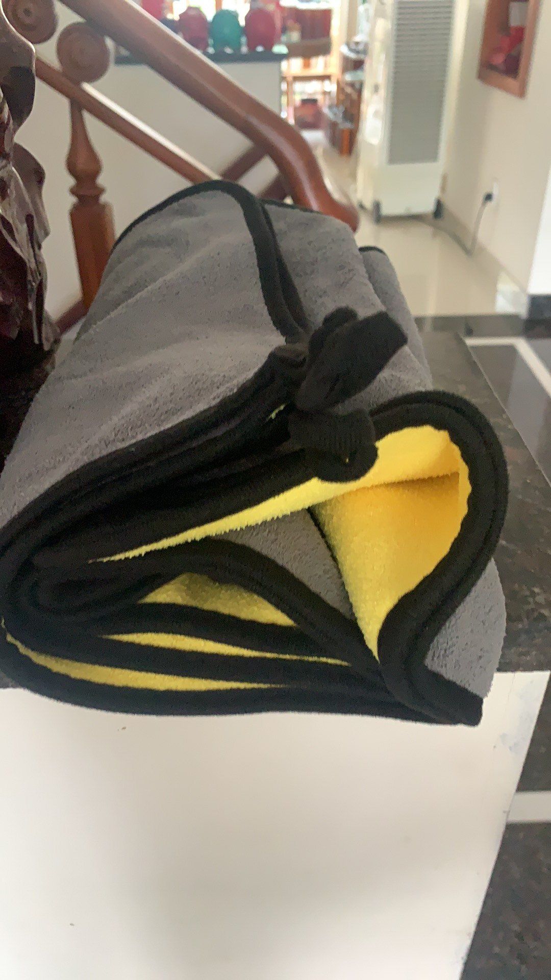 khăn đẹp, lau sạch, shop giao cũng đủ hàng, giao siêu nhanh luôn, sẽ mua thêm để lau bếp cũng okela luôn