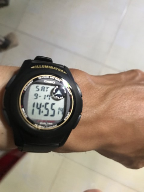 Giao hàng nhanh.Sản phẩm tốt gọn nhẹ,Bảo Hành 1 năm.Mặt trên nhỏ nha các bạn 40mm. Mặt trong có dán tem chống hàng giả.