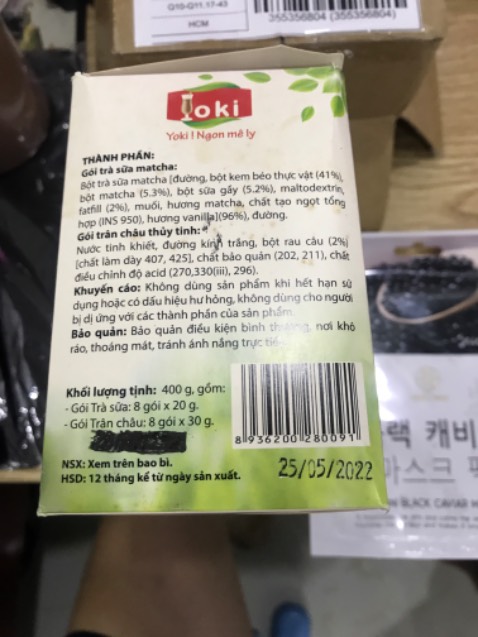 Sao đưa hàng quá hạn cho khách sử dụng vậy ?