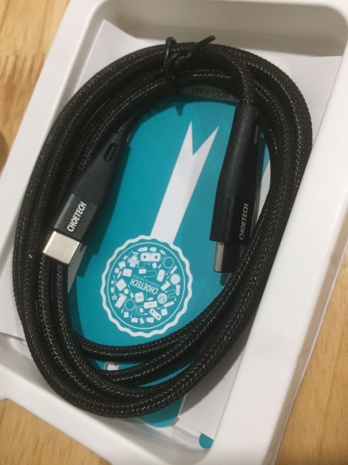 Giao hàng nhanh. Sản phẩm chắc chắn, mình dùng ok. Độ bền thì dùng lâu mới đánh giá được. Cảm quan thit ok